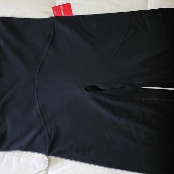 SPANX by Sarah Blakely NWT Tall Flare Black Yoga Pants 1X - Picture 11 of 12